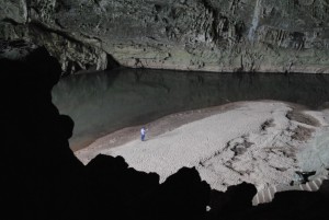 Puong Cave Ba Be Interior Dhani