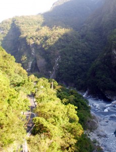 Taroko Gorge Leewoo River and Road
